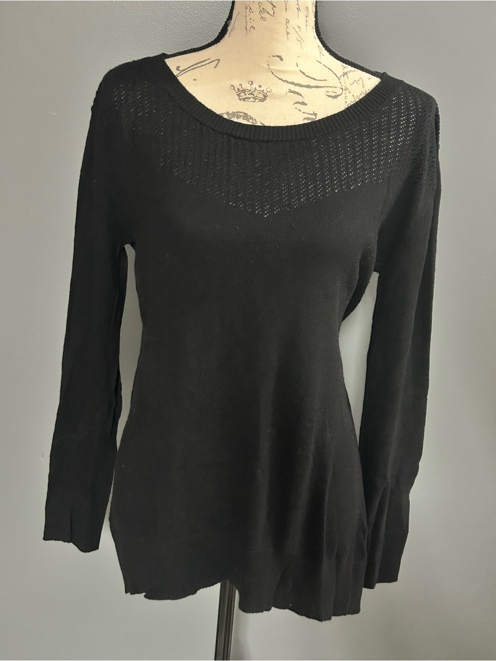 New York & Company Black Lightweight Sweater